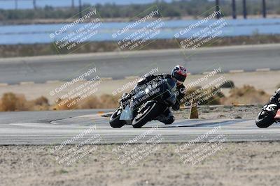 media/Nov-16-2025-Race Pace (Sun) [[8c5fa54630]]/Verified Riders/3-Turn 14 (1045am)/